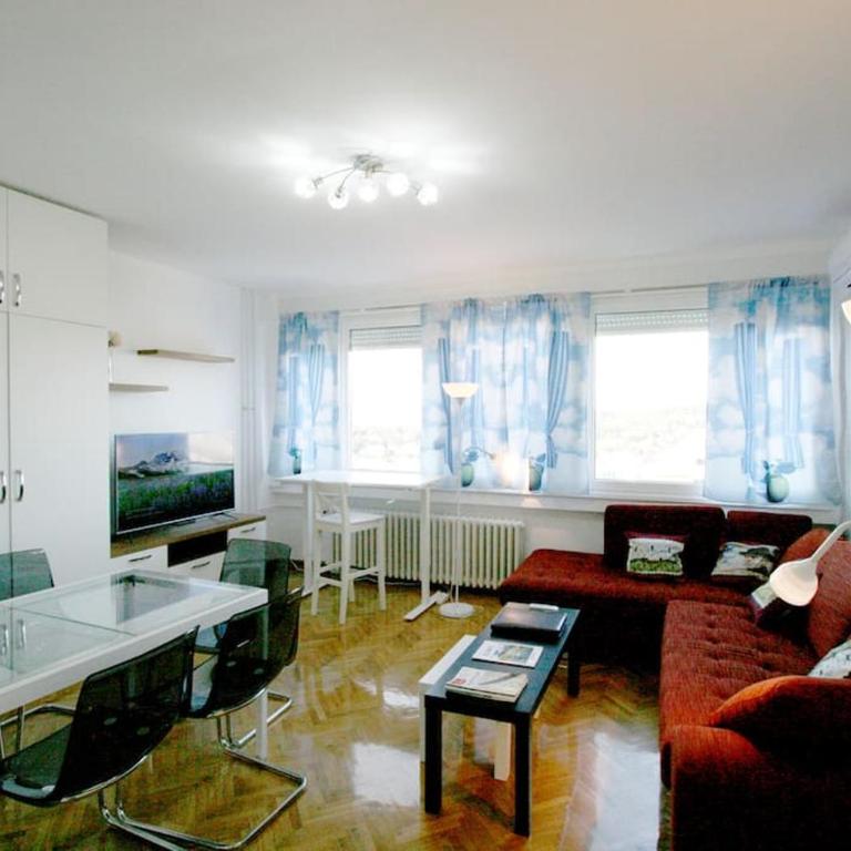 Magritte Business grade comfortable apartment. - Apartman sa 1 Spavaćom Sobom - 1