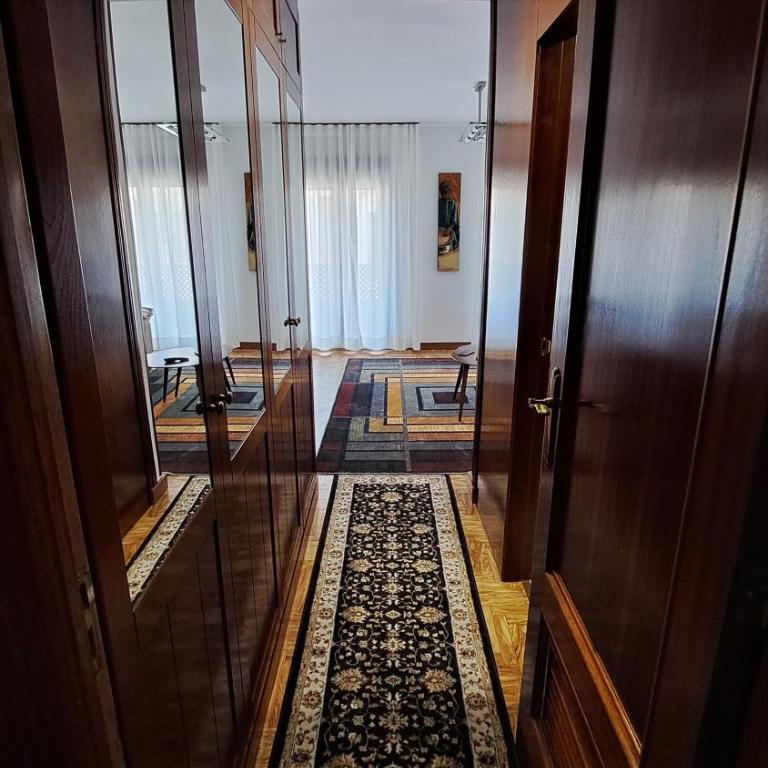 Granada Home Center - Two-Bedroom Apartment - 16