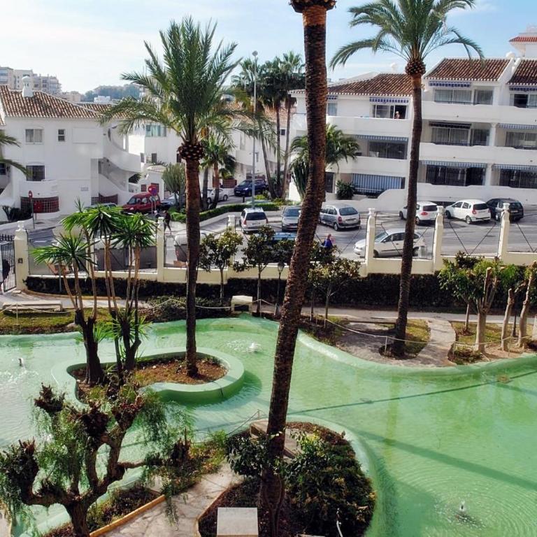 Beachfront Holiday Apartment in Benalbeach - Apartment with Sea View - 21