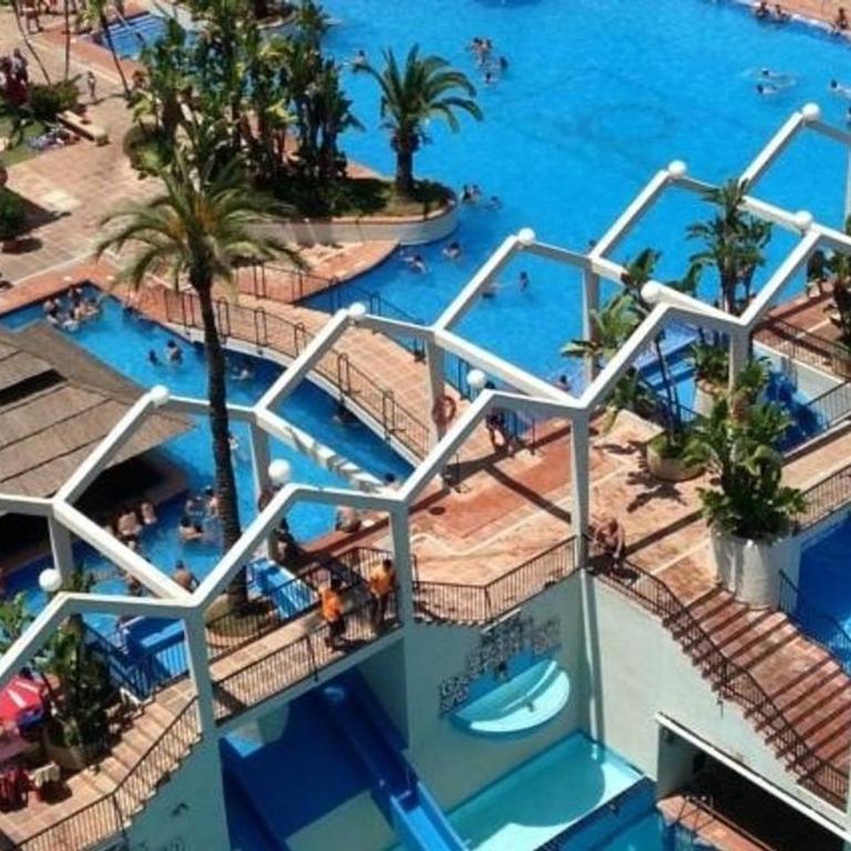 Large Apartment Side Sea View Benalbeach - Apartamento con balcón - 15