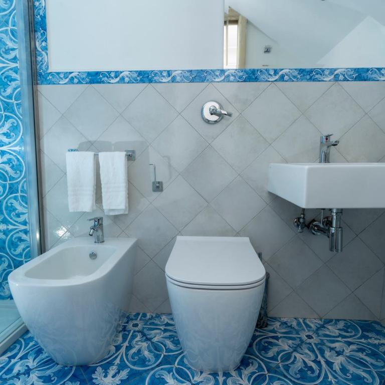 Guest House La Piazzetta - Camera Matrimoniale Standard - 6