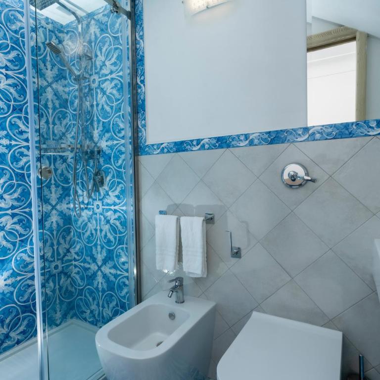 Guest House La Piazzetta - Camera Matrimoniale Standard - 10