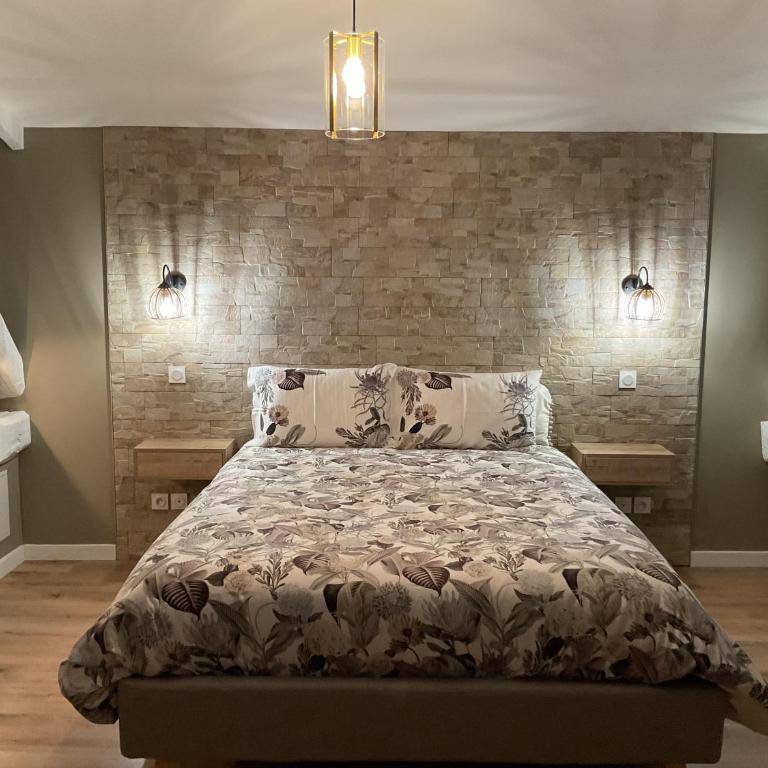 LA MANSARDE - Chambre Supérieure Lit Queen-Size - 2
