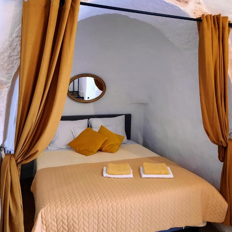 Casa Trullo Bianco: Casa Limone - Camera Matrimoniale con Bagno Privato - 2