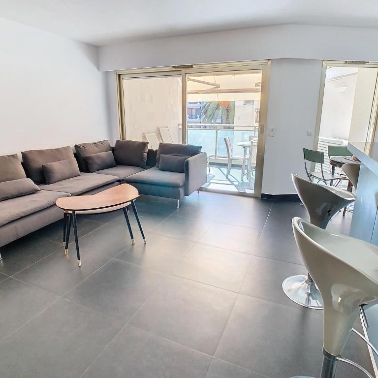 Appartements de Standing Cannes Centre - Appartement Supérieur 2 Chambres - 3 Rue Henri Ruhl - 5