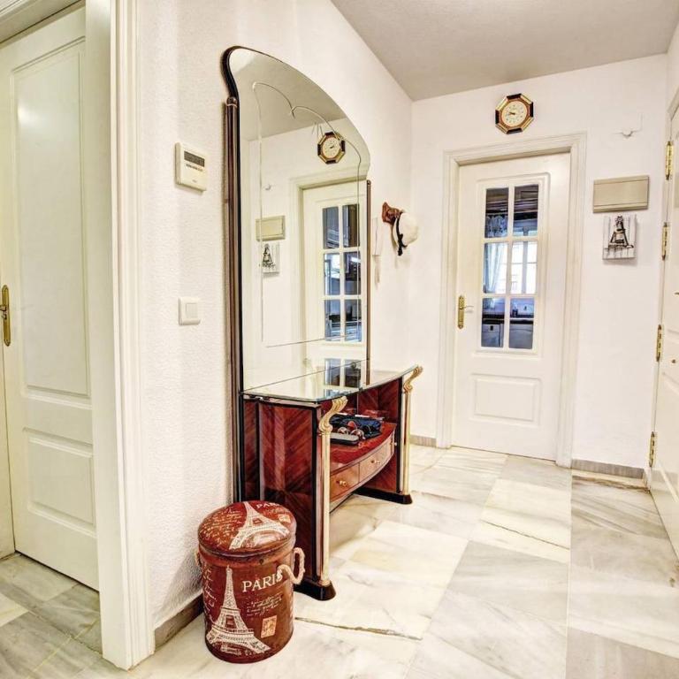 Family Apartment with 2 bedrooms - Apartamento de 2 dormitorios - 11
