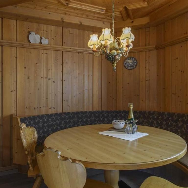 Alpasella Ferienwohnungen - Apartment mit 2 Schlafzimmern und Badezimmer - 39