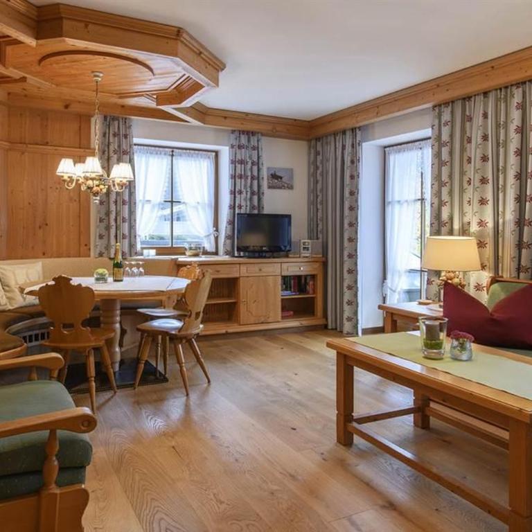 Alpasella Ferienwohnungen - Apartment mit 2 Schlafzimmern und Badezimmer - 46