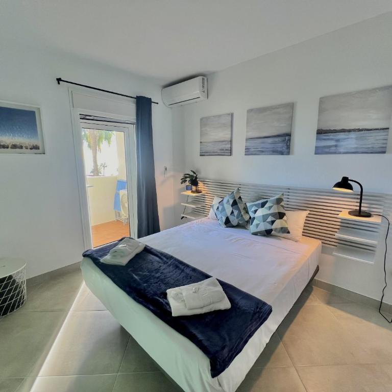 Modern Front Sea View Apartment in BenalBeach - Apartment with Sea View - 14