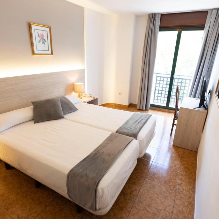 Hotel Madrid - Habitación Doble - 2 camas - 3