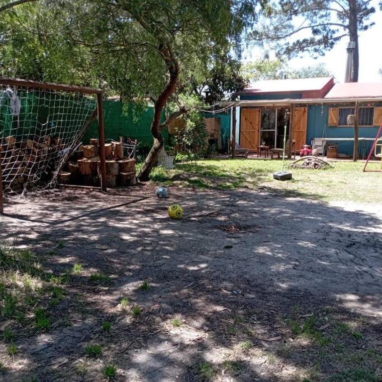 La Floresta - Three-Bedroom House - 1