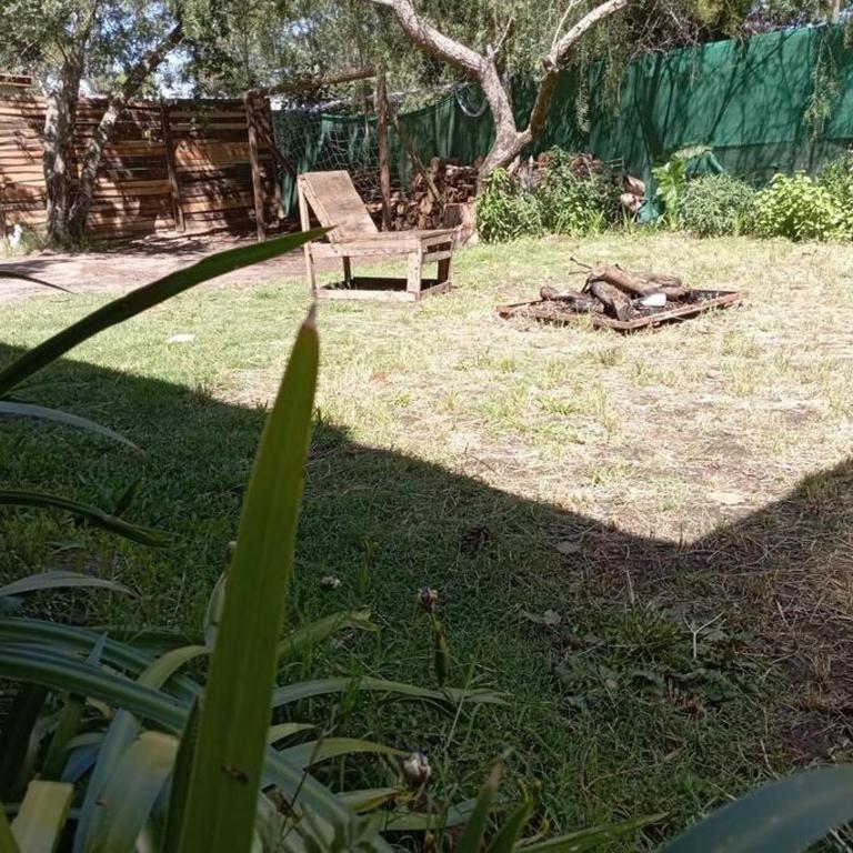 La Floresta - Three-Bedroom House - 3