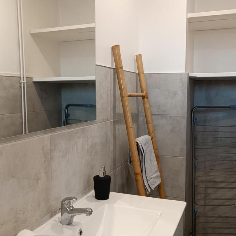 Foucault - Appartements - au cœur de Lourdes - Appartamento - 4
