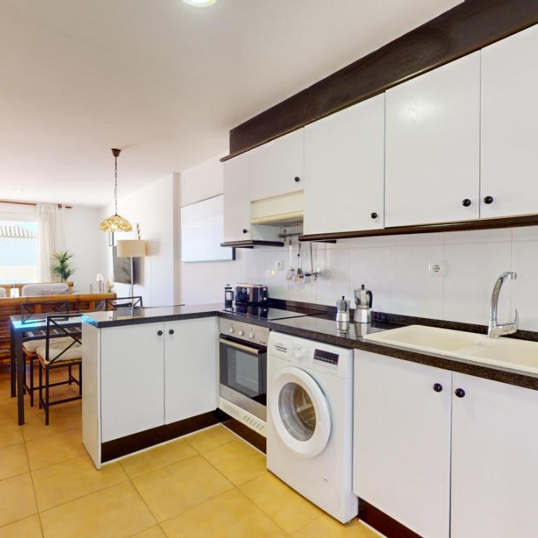 Atico Bassetes Ático en Dénia con gran terraza privada y piscina by Family Homes - Apartamento Ático - 8