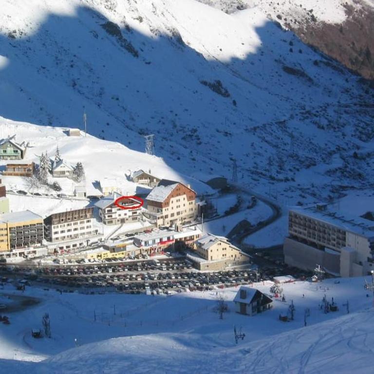 Appt La Mongie pied des pistes avec vues montagne - Three-Bedroom Apartment - 6