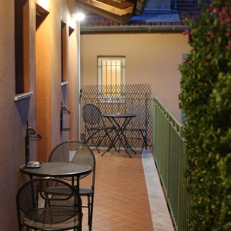 Hotel Pavillon Imperial - Chambre Double ou Lits Jumeaux Standard - Côté Jardin - 9