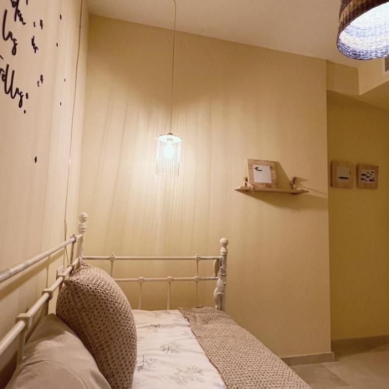 Casa Pez - Three-Bedroom House - 33