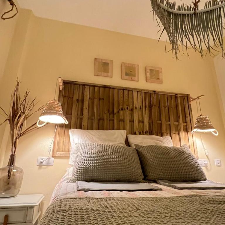 Casa Pez - Three-Bedroom House - 1
