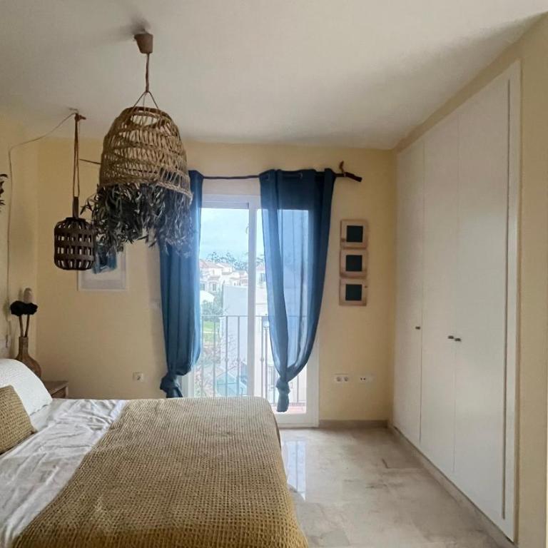 Casa Pez - Three-Bedroom House - 56