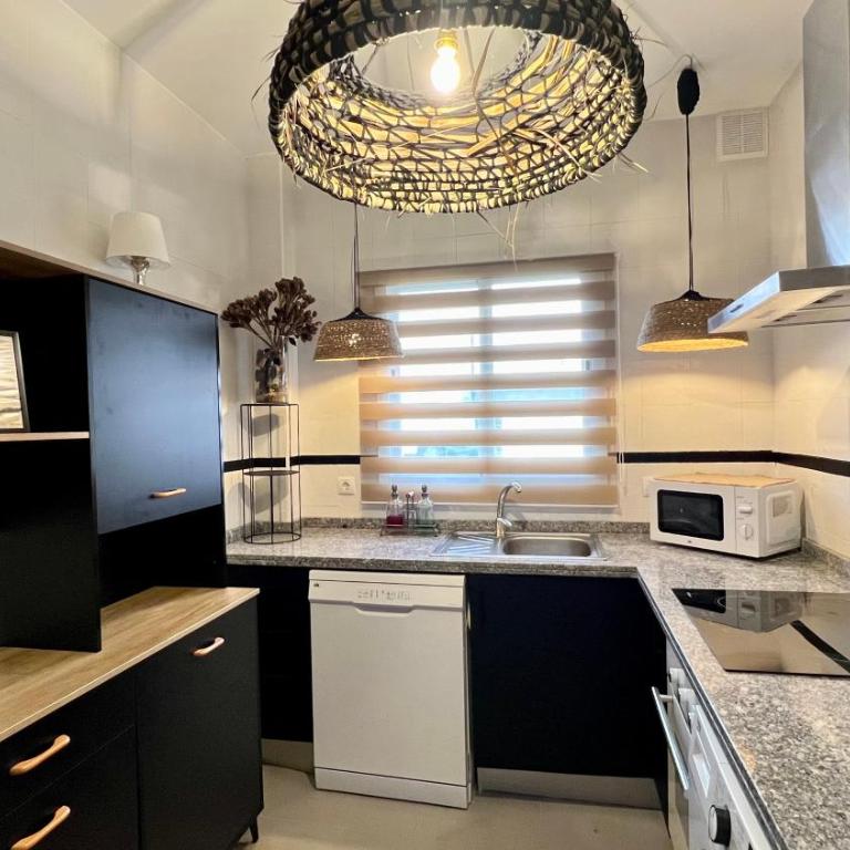 Casa Pez - Three-Bedroom House - 13