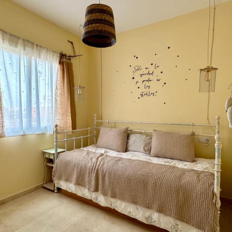 Casa Pez - Three-Bedroom House - 37
