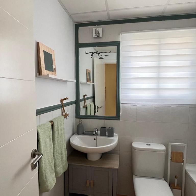 Casa Pez - Three-Bedroom House - 31