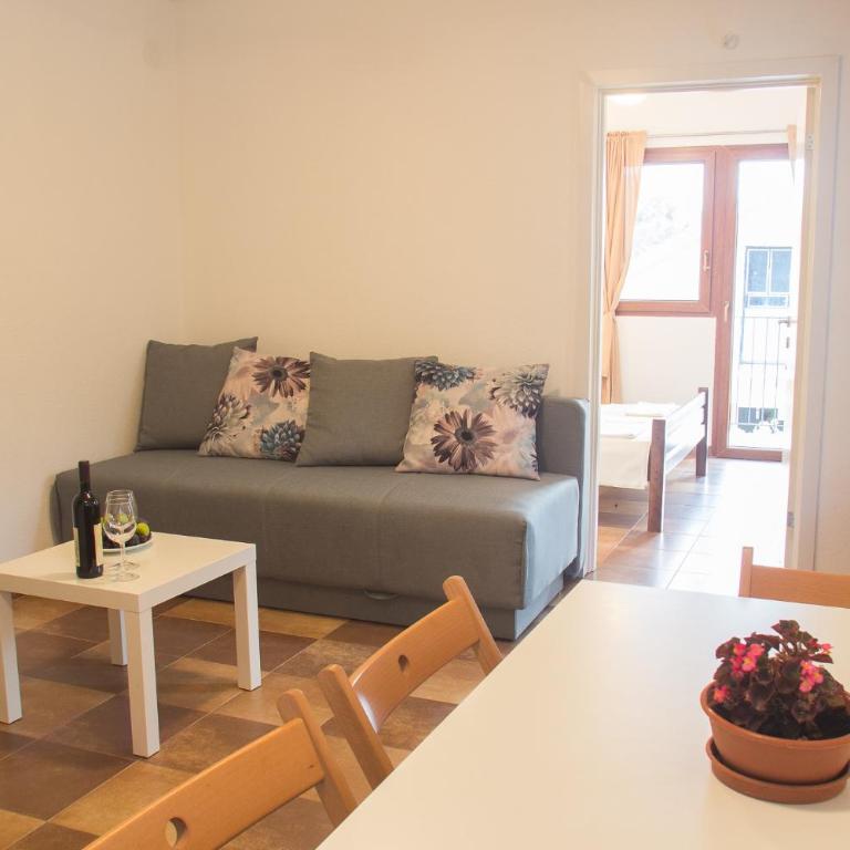 Olive Apartment - Apartment with Garden View - 14