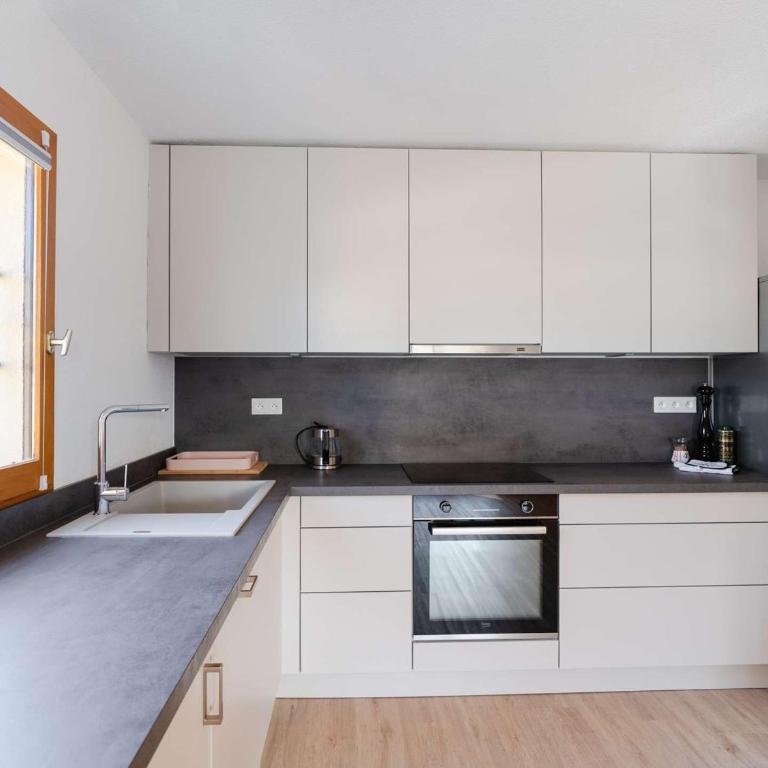 Pavillon T3 avec piscine, climatisation et parking à Narbonne-Plage - FR-1-409-248 - Villa - 6