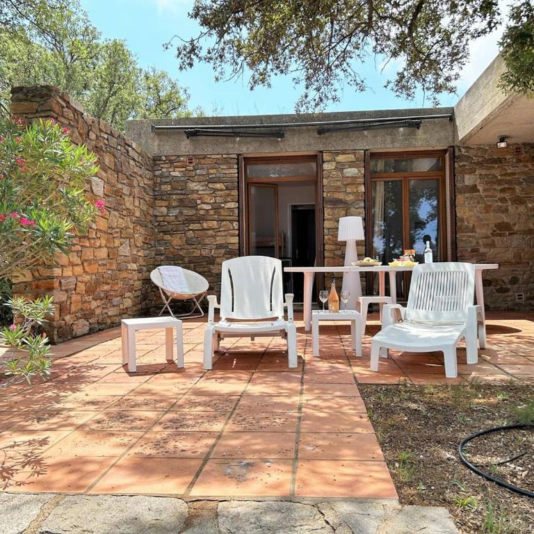 Villa 4 pièces avec piscine privée dans domaine privé, 5 couchages, Bormes-les-Mimosas - FR-1-251-532 - Maison de Vacances - 4