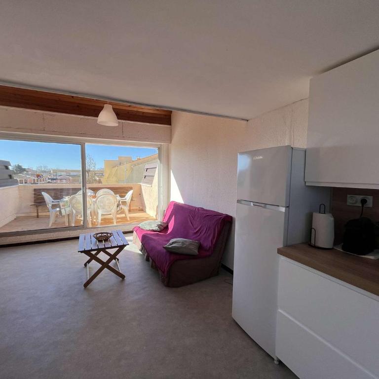 Duplex central avec terrasse, parking et équipements modernes pour 6 personnes à Marseillan - FR-1-387-201 - Appartement - 7