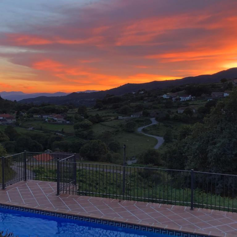 Casa Del Ingles - Luxury Private Villa & Pool in Rural Valley - Villa - 37