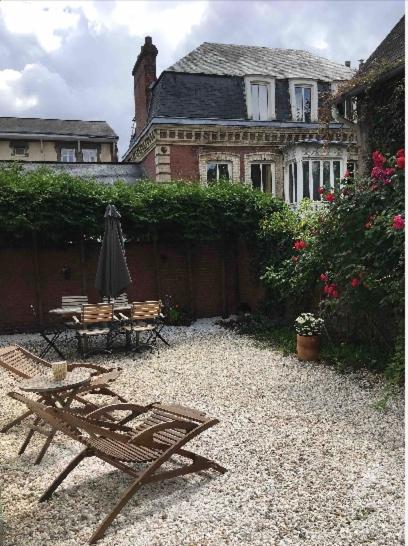 Maison individuelle dans ancienne ecurie - Maison de Vacances - 26