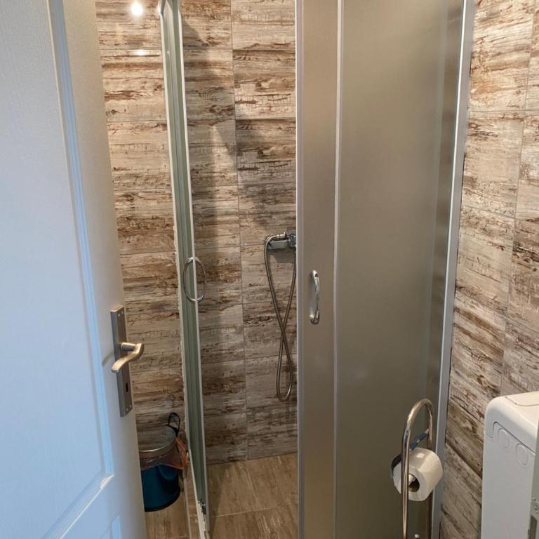 Apartman Happy 3 - One-Bedroom Apartment - 8