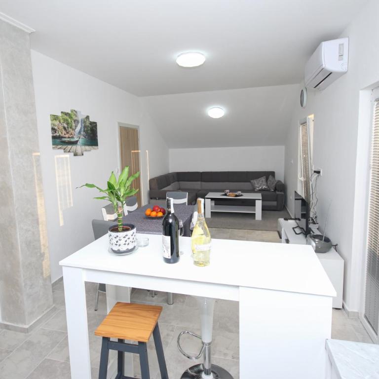 Nice View Trebinje - Apartman sa 2 Spavaće Sobe - 18