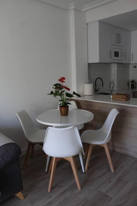 Apartamento en Los Arenales - Two-Bedroom Apartment - 25