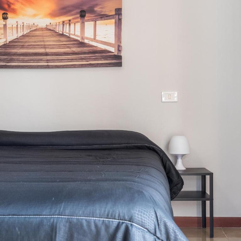 Travelershome Ciampino&Morena GuestHouse - Camera Deluxe Matrimoniale/Doppia con Letti Singoli con Balcone - 8