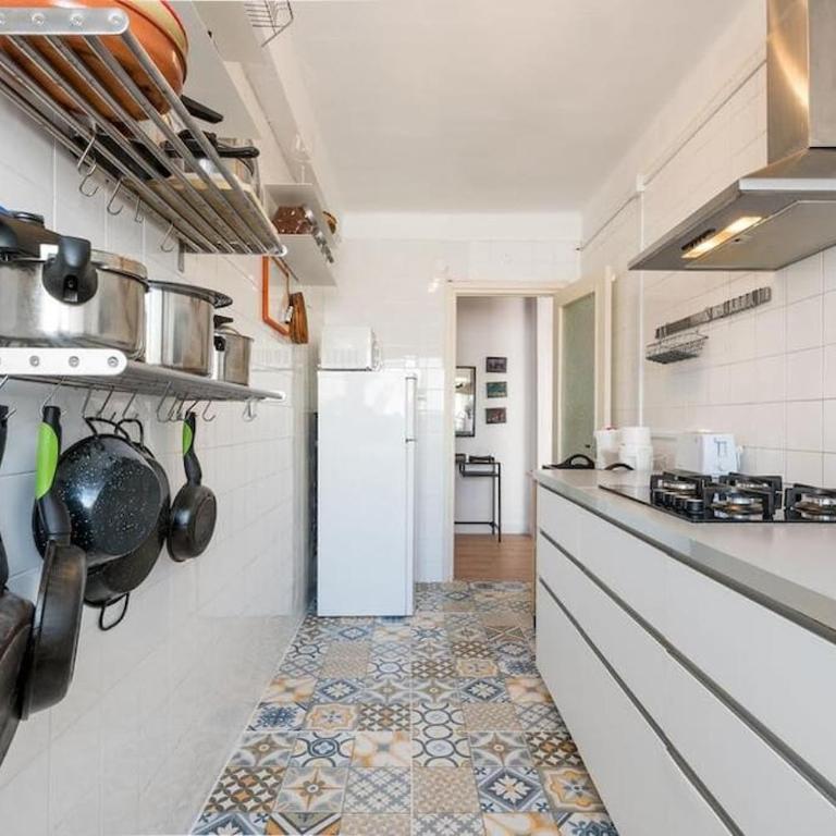 Views and Calm by City Center - Apartamento de 3 dormitorios - 13