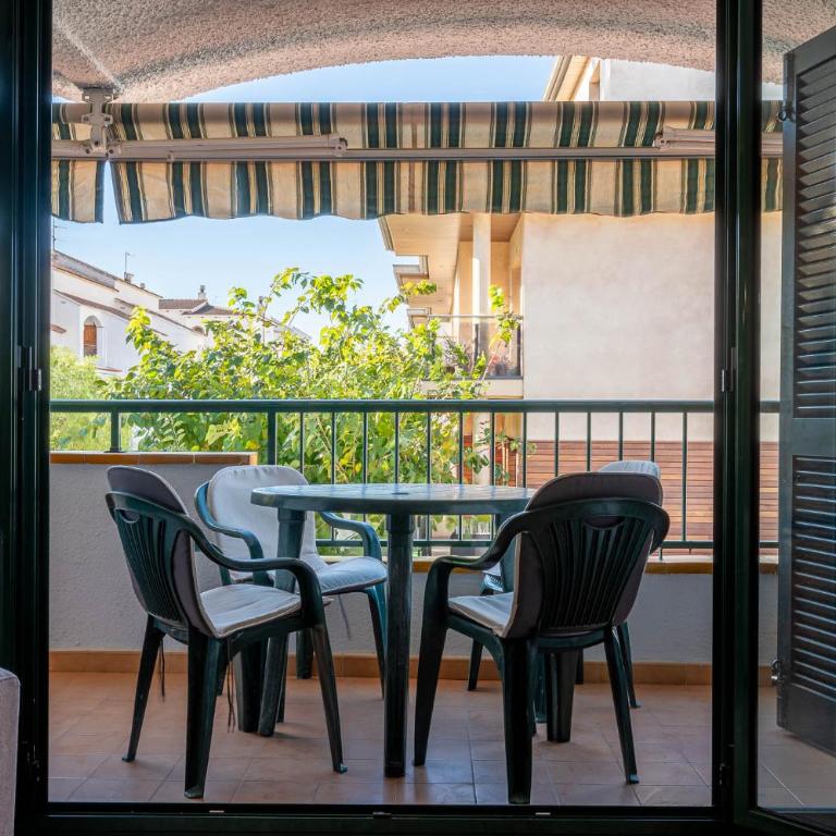 AT044 Cerca de la playa, con piscina y airco - Two-Bedroom Apartment - 3