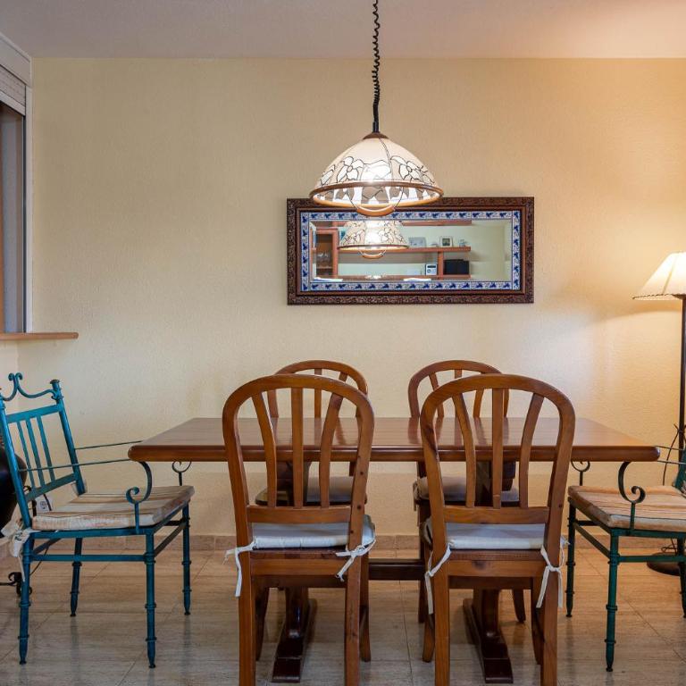 AT044 Cerca de la playa, con piscina y airco - Two-Bedroom Apartment - 8