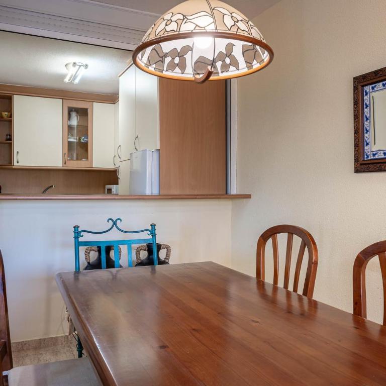 AT044 Cerca de la playa, con piscina y airco - Two-Bedroom Apartment - 13