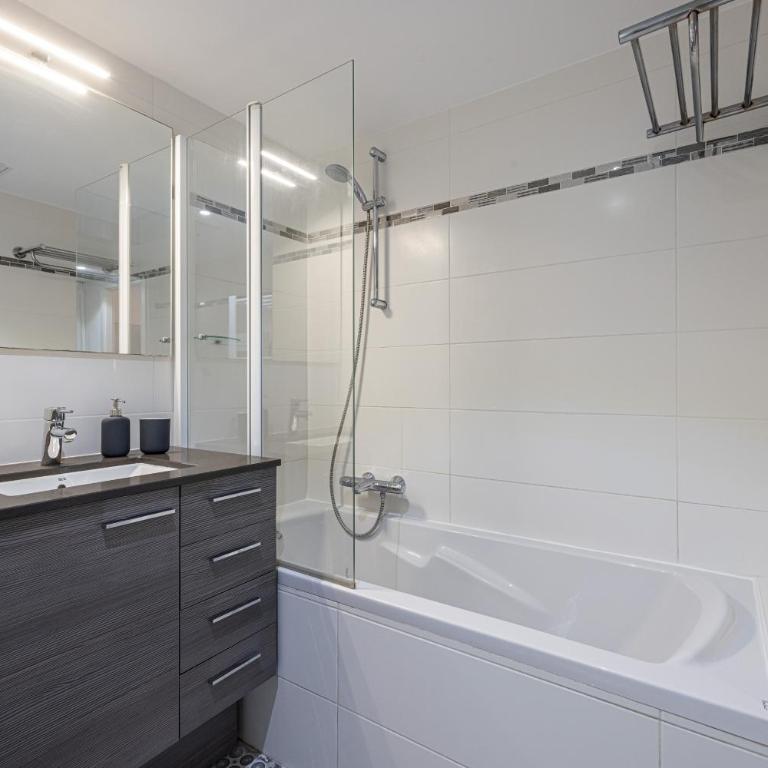 New listing - 1 Bed Apt,Air-Con,Beach access,Sea - Appartement 1 Chambre - 8