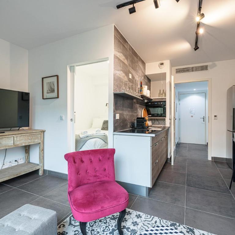 New listing - 1 Bed Apt,Air-Con,Beach access,Sea - Appartement 1 Chambre - 18