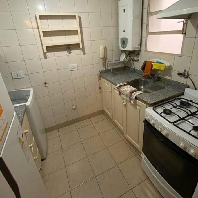 El Ideal - One-Bedroom Apartment - 3
