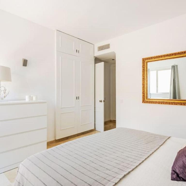 Remo Carihuela a pie de playa parking privado - Apartamento con vistas al mar - 2