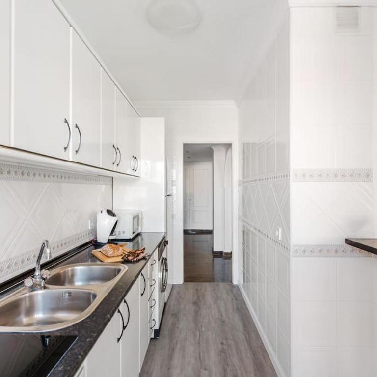 Remo Carihuela a pie de playa parking privado - Apartamento con vistas al mar - 6