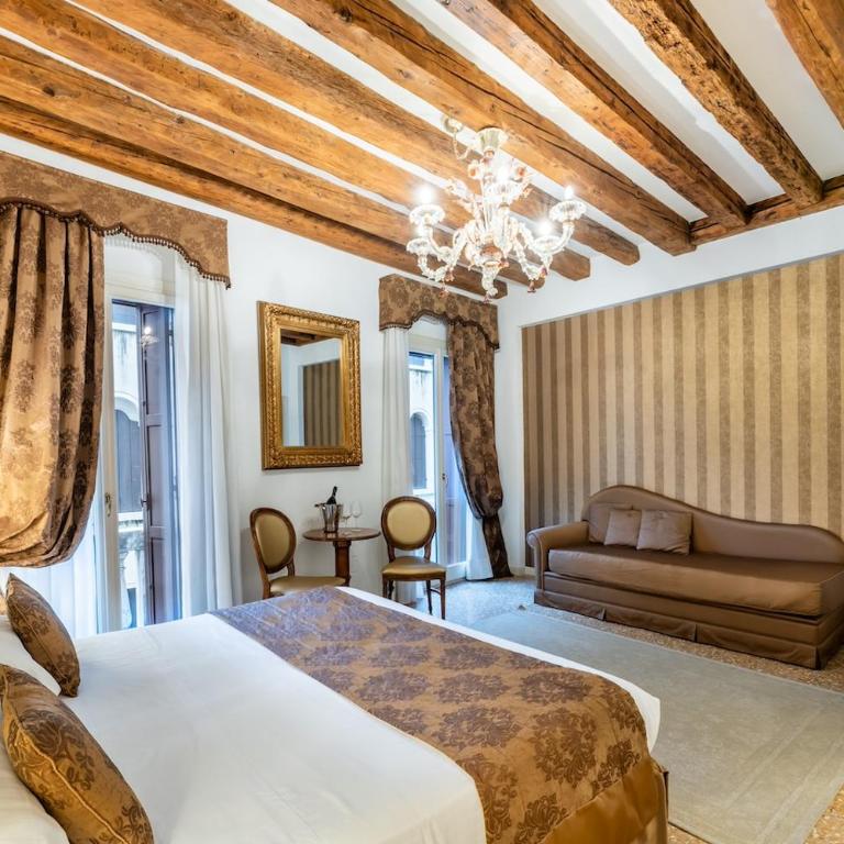 San Teodoro Palace - Luxury Apartments - One-Bedroom Premium Apartment - 2
