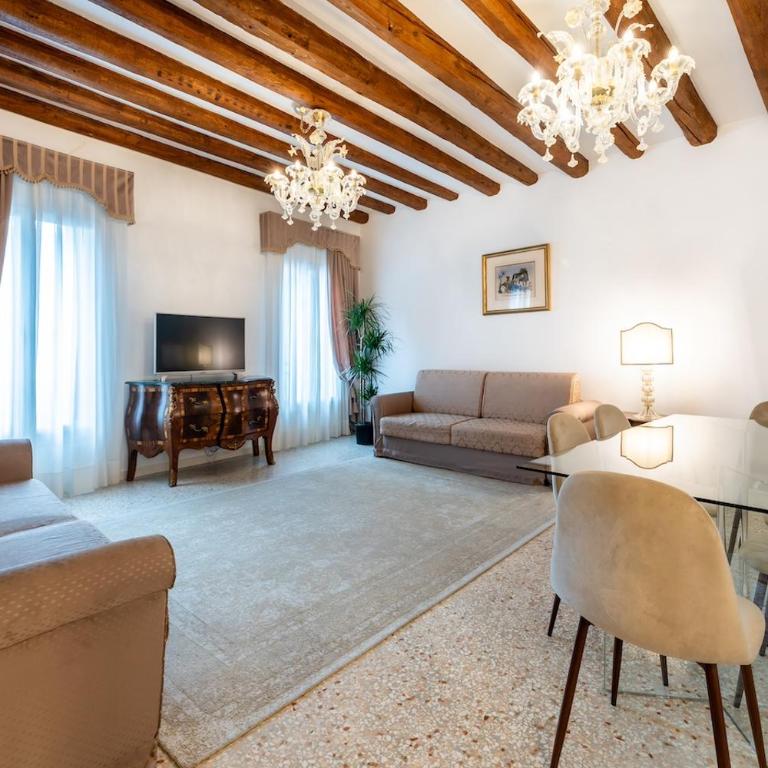 San Teodoro Palace - Luxury Apartments - Executive Two-Bedroom Apartment - 20