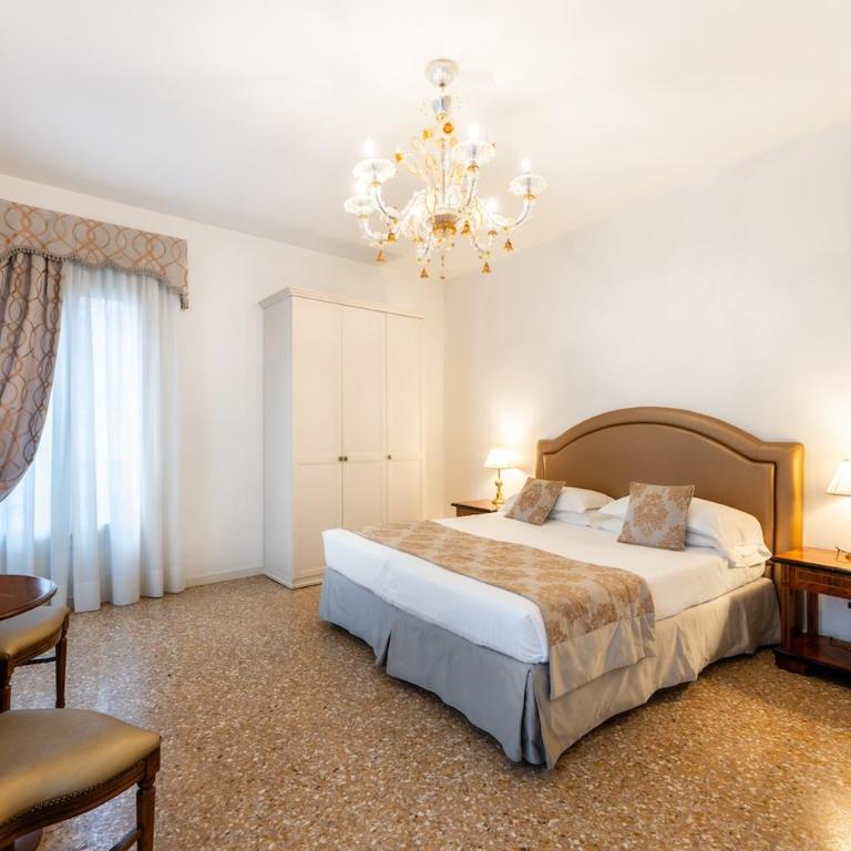 San Teodoro Palace - Luxury Apartments - Superior Three-Bedroom Apartment with Terrace - Split Level - 8
