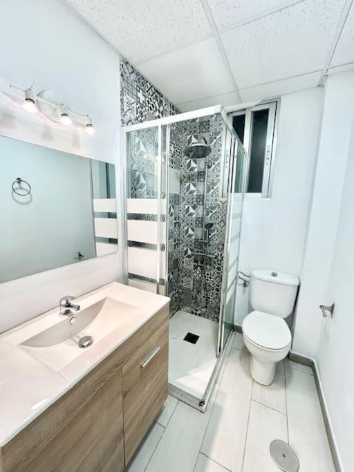 Centro Legazpi 1 - Three-Bedroom Apartment - 33
