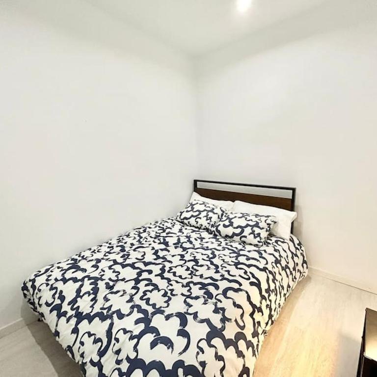 Centro Legazpi 1 - Three-Bedroom Apartment - 22